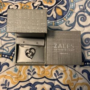 BNIB ster silver 18” enhanced black & white diamond accent double heart pendant